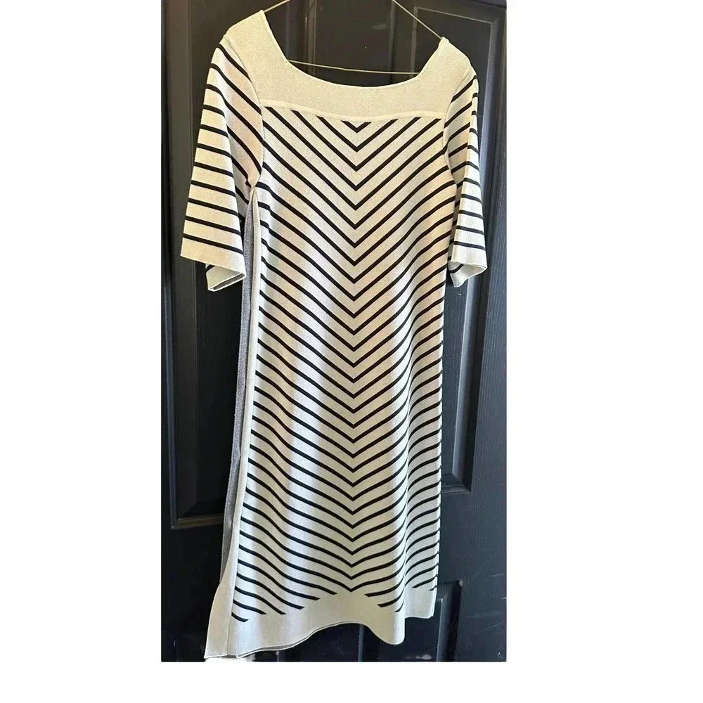 Tory Burch White &‎ Blue Half Sleeve Square Neck Anya Chevron Dress Size XS